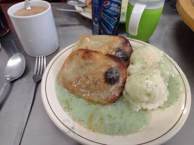 Nosh Eel And Pie House