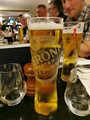 1802 Bar Lounge & Dining