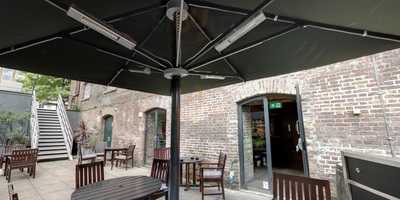 1802 Bar Lounge & Dining