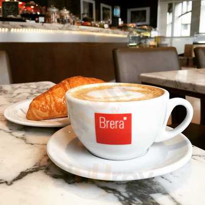 Clouds Coffee Lounge