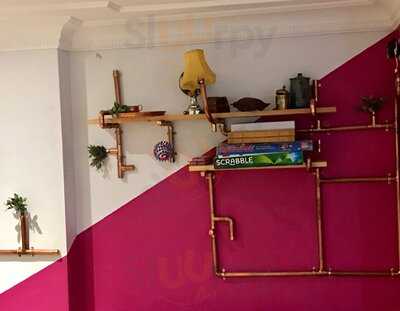 Jaz & Jul's Chocolate House