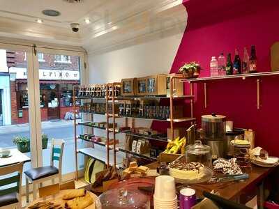 Jaz & Jul's Chocolate House