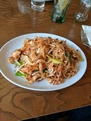 I'm Yummy Thai & Asian Cuisine