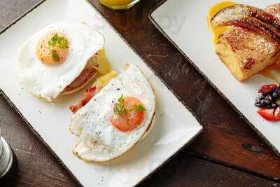 The Collective Bar & Kitchen