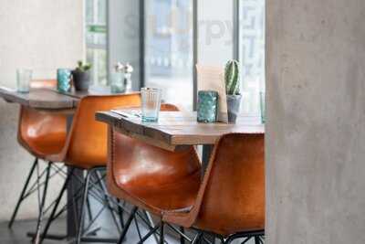 The Collective Bar & Kitchen