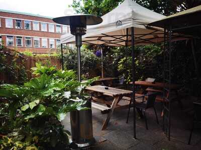 Shakespeare’s Head