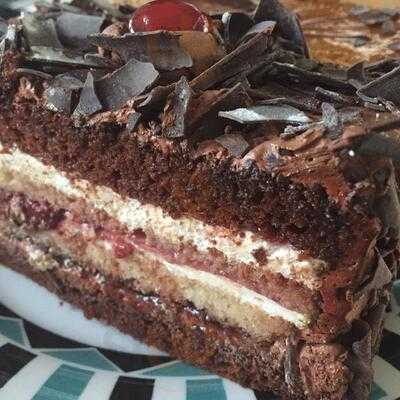 Roni's Bagel Bakery And Cafe