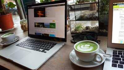 Haggerston Expresso Room - Her