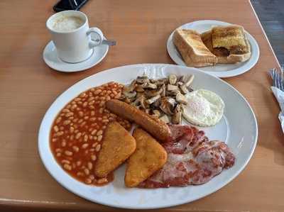 Leo's Cafe & Restaurant