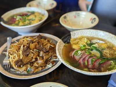 Phi-lac Noodle House