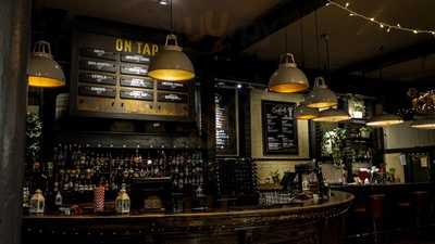 Woodstore Bar And Grill