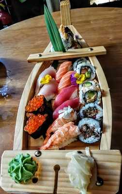 Moshi Moshi Sushi - Limeburner Lane