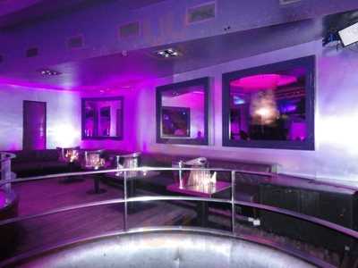 Aura Kitchen And Bar