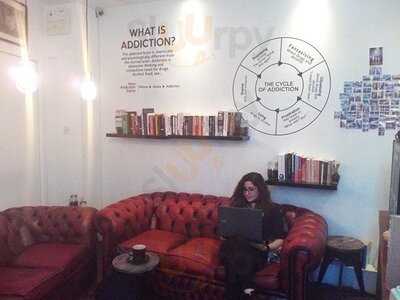 Black Opium Coffee Specialist & Jazz Cocktail Bar