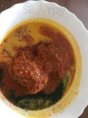 Squires Cafe & African Restaurant