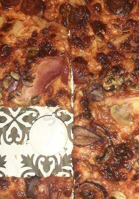 Firezza Pizza Restuarant & Delivery