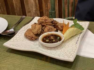 Pin-petch Thai Restaurant