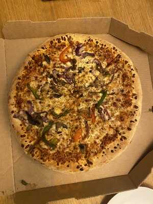 Domino's Pizza - London - Battersea