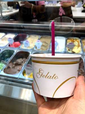 Joe Delucci's Gelato