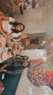 El&n London - Market Place