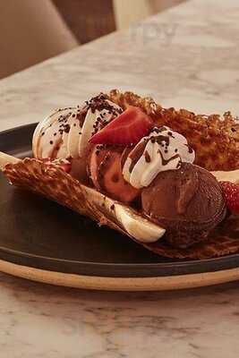 Harrods Dessert Bar On 2