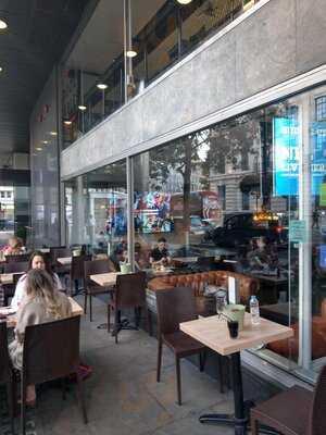 Rileys Sports Bar Haymarket