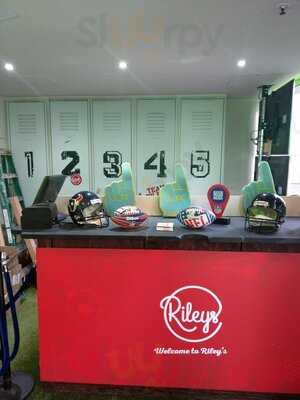 Rileys Sports Bar Haymarket