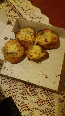 Top Hut Pizza And Chicken