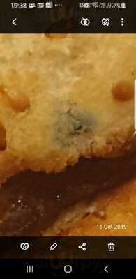 Top Hut Pizza And Chicken