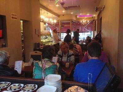 The Knightsbridge Cafe