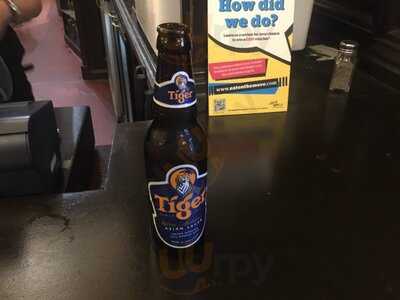 Victoria & Albert Bar