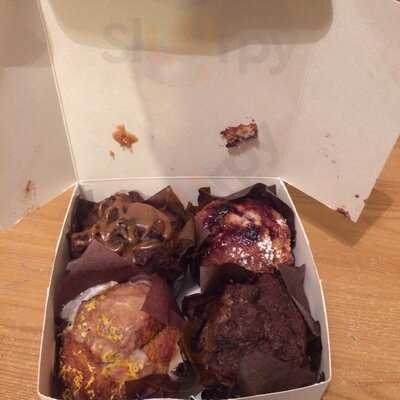 Knead Bakery & Coffee