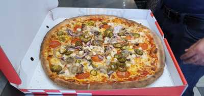 Vesuvio Pizza