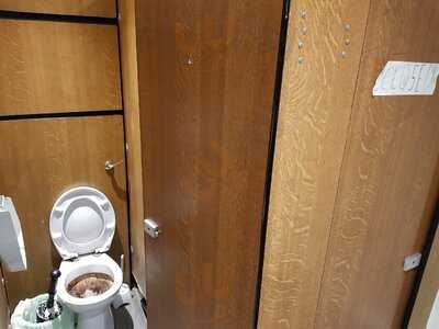 The Real Chinese Metro Buffet