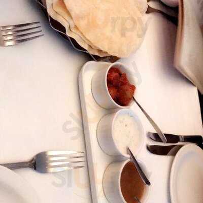 Blossom By Khan's Restaurant - Battersea