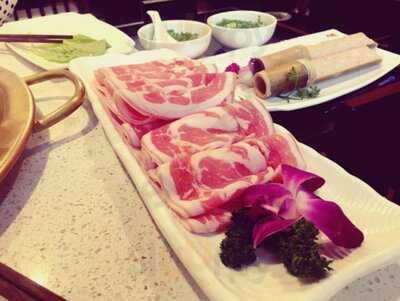 Shujie Hotpot