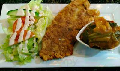 Meze Restaurant & Cafe