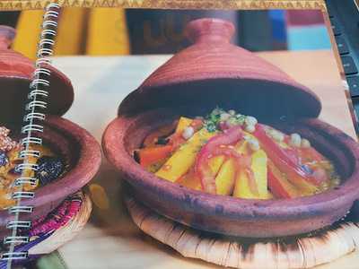 Meze Restaurant & Cafe