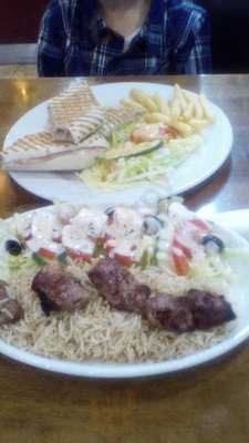 Meze Restaurant & Cafe
