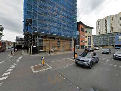 Starburger - Edmuntun Green