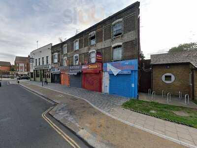 Mighty Chicken And Ribs