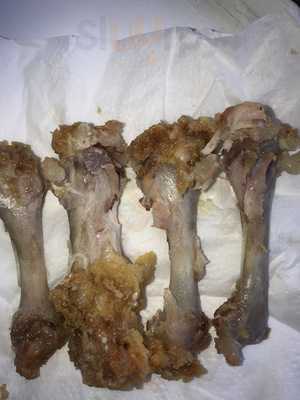 Elroys Chicken And Pizza