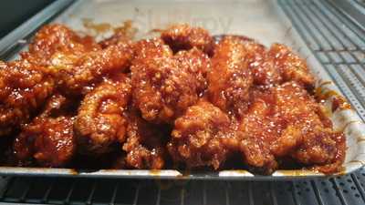 Elroys Chicken And Pizza