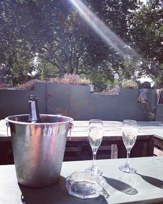 Yeah! Burger And Grill