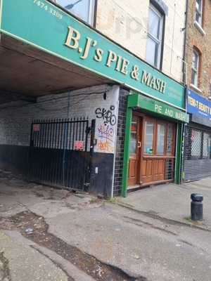 Traditional Pie And Mash