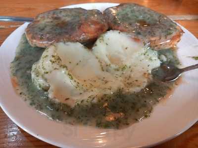 Traditional Pie And Mash