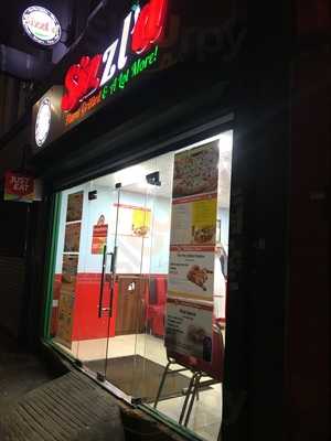 Sizzl'd Burgers And Pizza