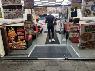 Pizza Hot Fried Chicken