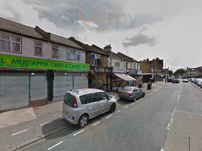 Eastham Pizzaria And Fishnchips