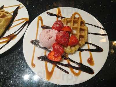 Crema Coffee & Desserts